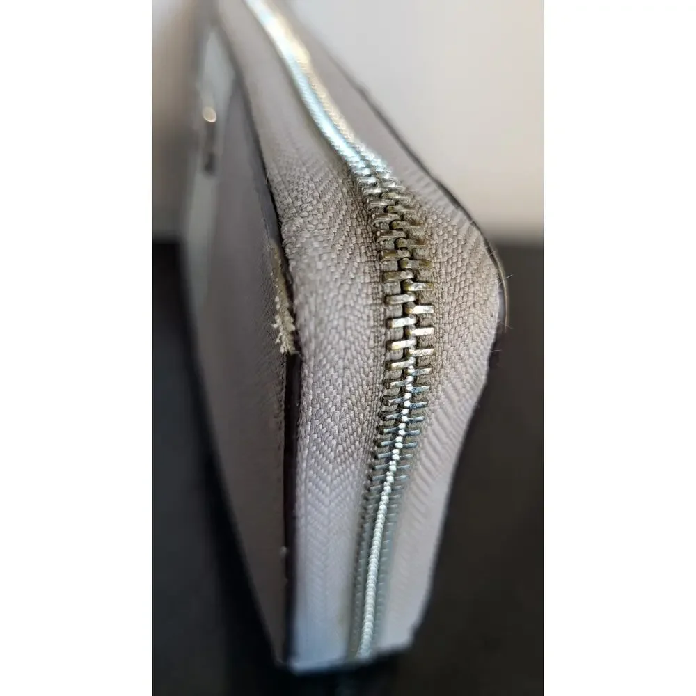 Michael Kors Jet Set Continental Gray & Silver Clutch - Wallet, Large 9 X 4